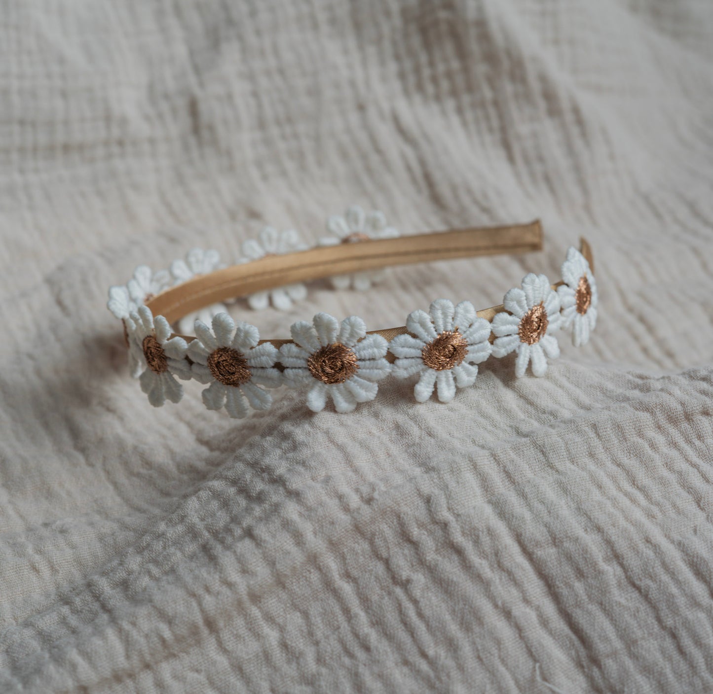 Diadeem madelief brons