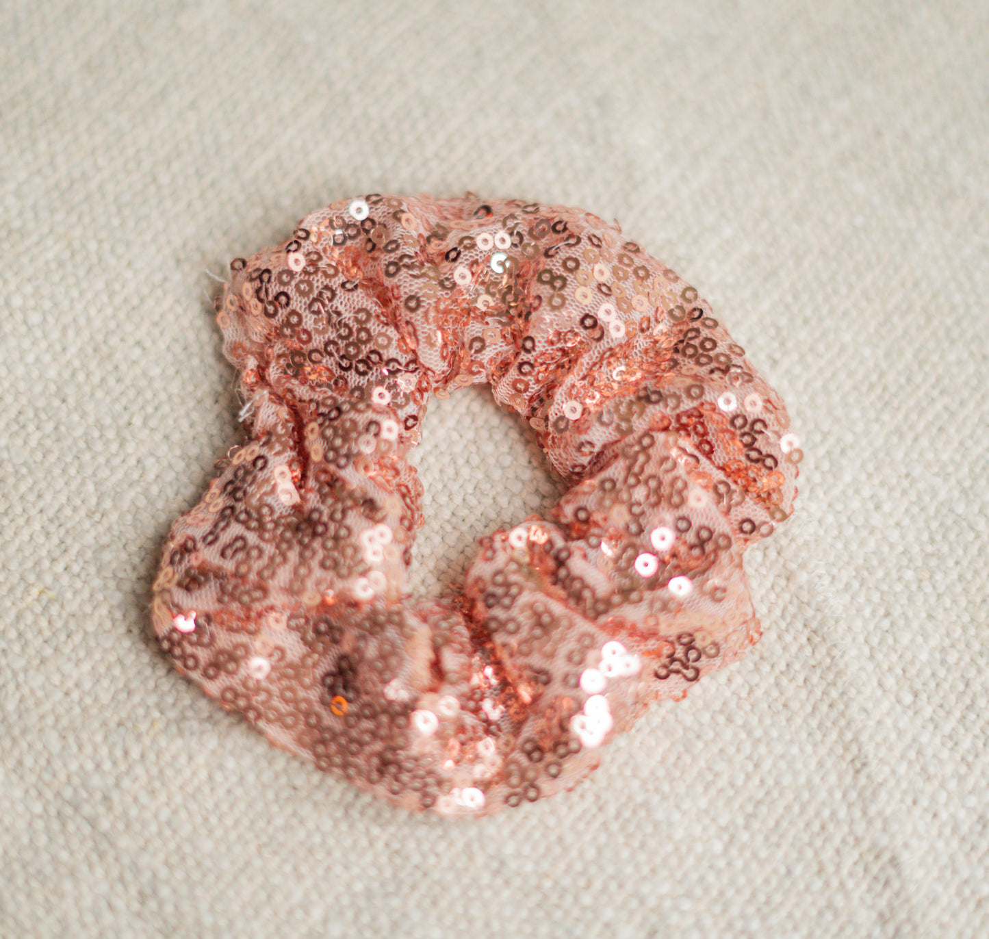 Glitter scrunchie